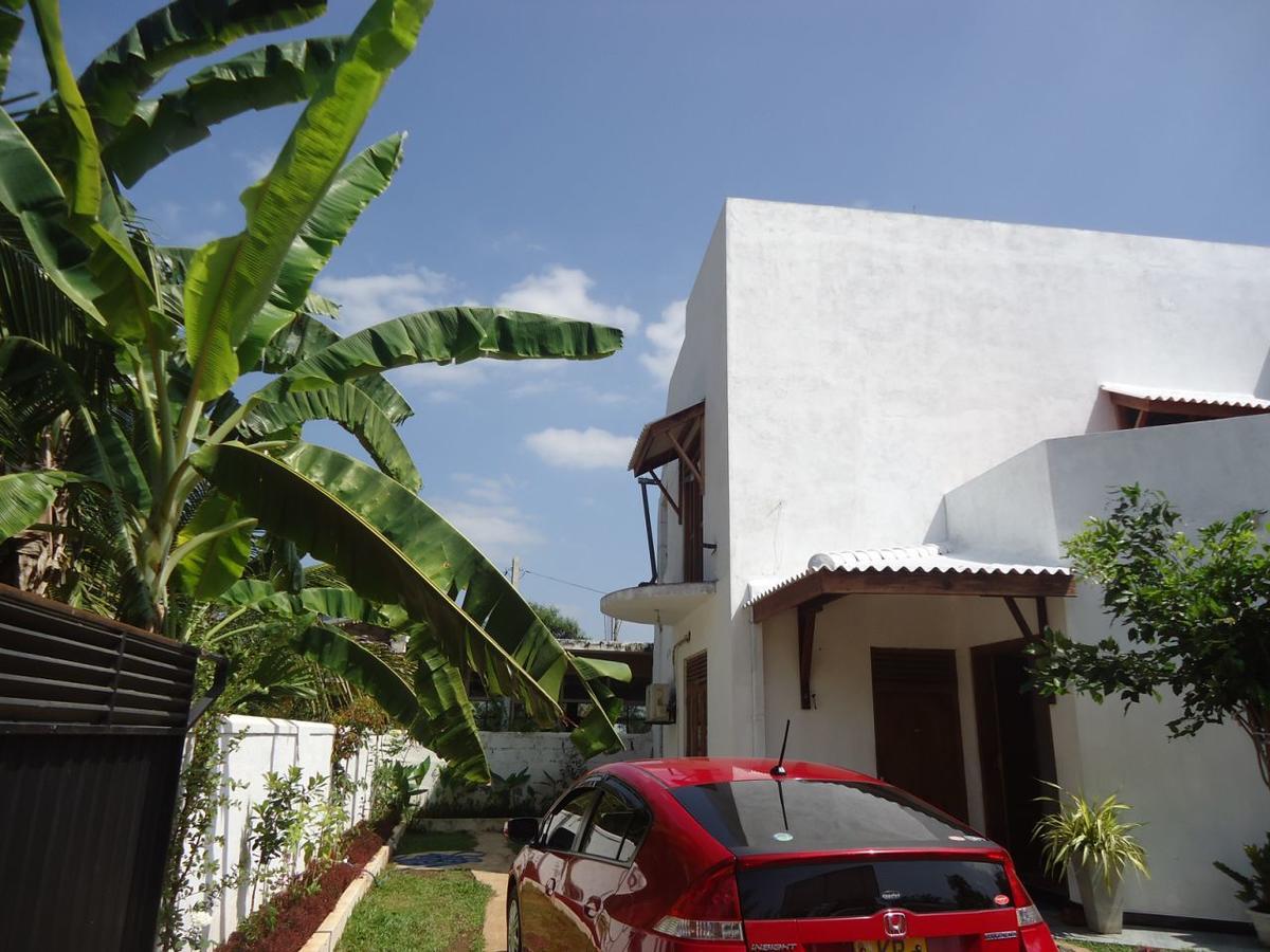 Tree House Holiday Home Kombichankulama Dış mekan fotoğraf